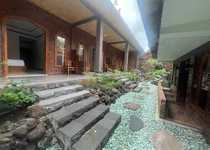 Bali Chy Healing House Konukevi *