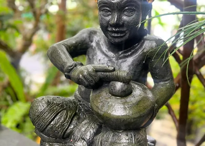 Konukevi Bali Chy Healing House *